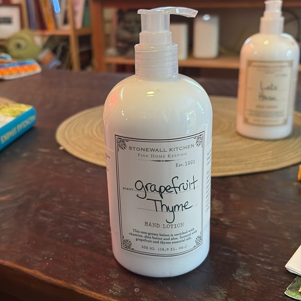 Stonewall Kitchen Grapefruit Thyme Hand Lotion